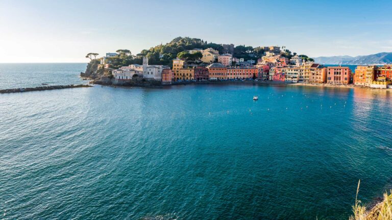 Sestri Levante Liguria Baia delle Favole camping Liguria Camping Fornaci al mare Deiva Marina