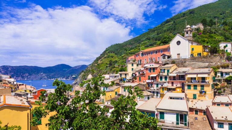 vernazza liguria cinque terre